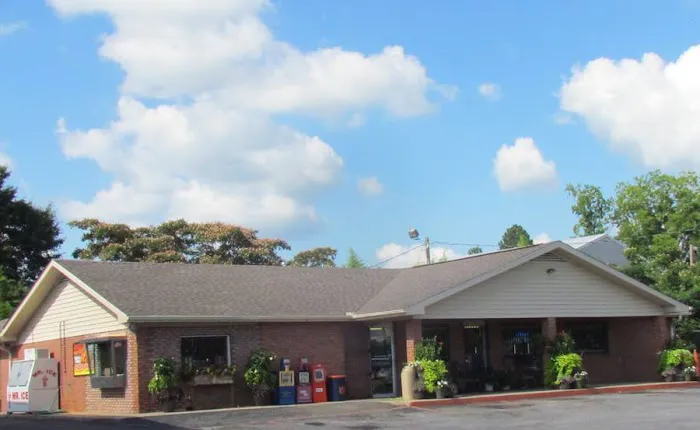 UNIVERSITY STATION RV RESORT OFFICE 8
