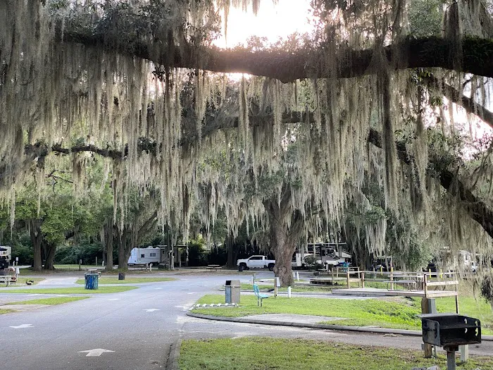 Lake Park RV & Campground 10