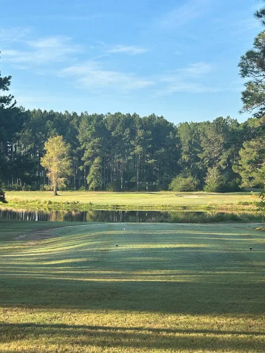 Outdoor Adventure Retreats - Wanee Lake Golf & RV Park 9