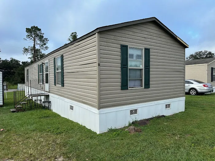 Live Oak Pines Mobile Home Park 1