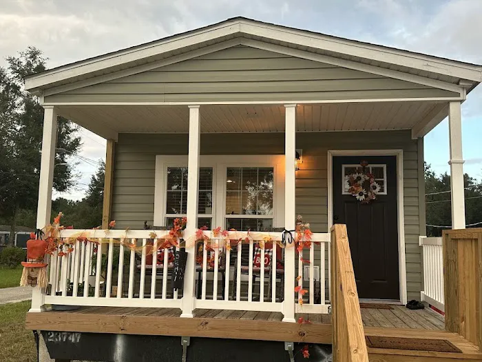 Live Oak Pines Mobile Home Park 5
