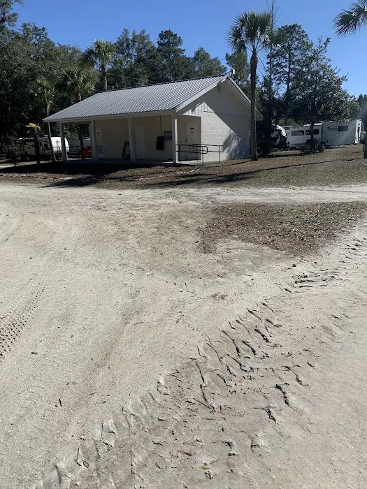Futter's 4 Oaks RV Park 1