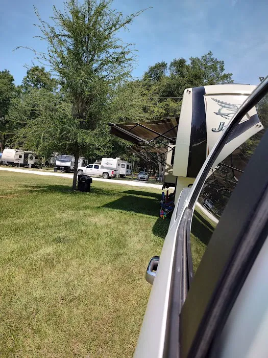 Futter's 4 Oaks RV Park 4