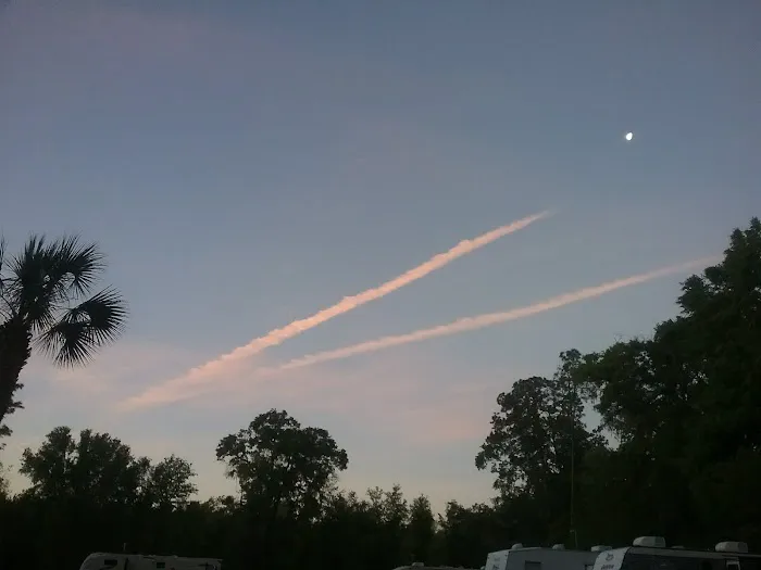 Futter's 4 Oaks RV Park 7