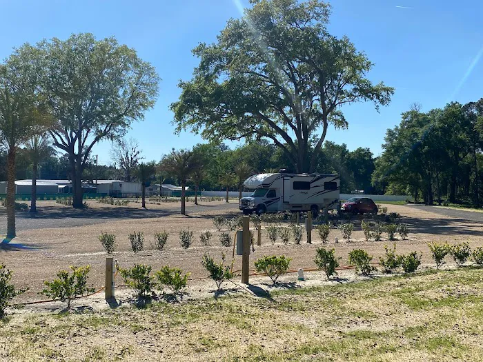 1075 RV Resort 3