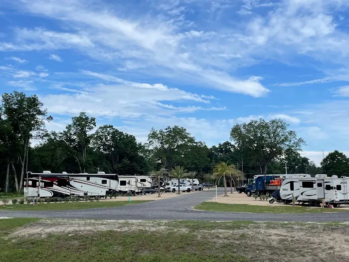 1075 RV Resort 2