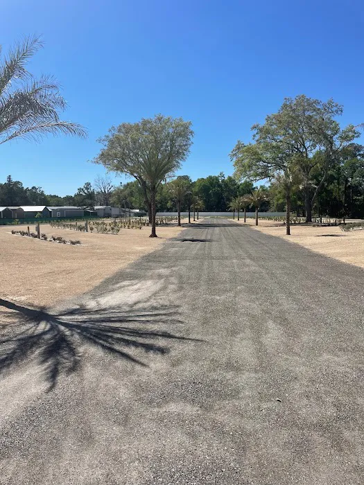 1075 RV Resort 4
