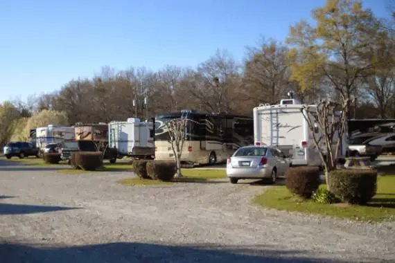 Twin Oaks RV Park 10