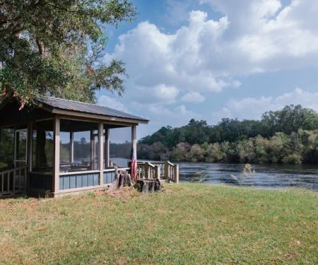 Suwannee RV Campground Retreat