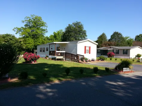 Kingsridge Mobile Home Park 2