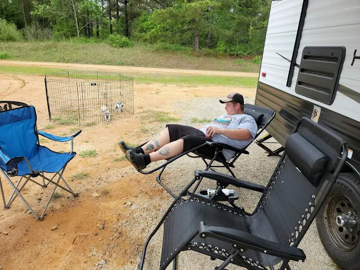 Rest Haven RV Park 8
