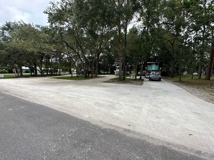 Big Z RV Resort 7