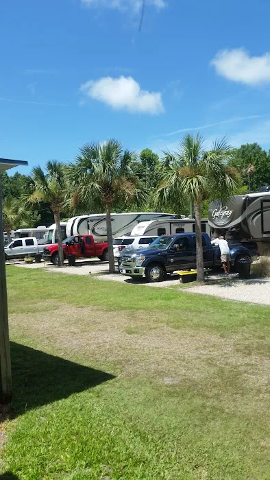 Piddler's Pointe RV Resort And Campground 6