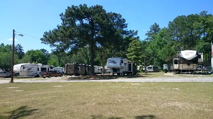 Starlit Hollow RV Park 3