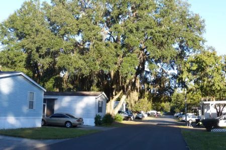 Oak Park Village Manufactured Home Community