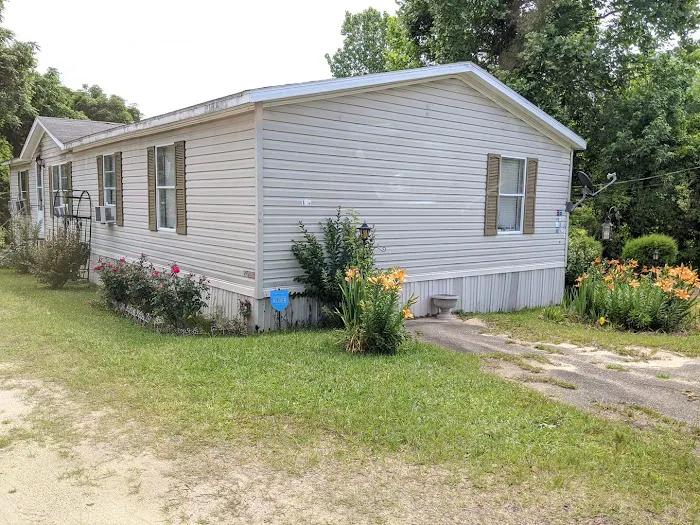 Suntrace Mobile Home Community 7