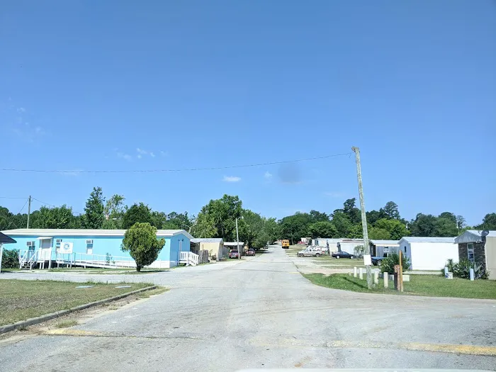 Suntrace Mobile Home Community 10