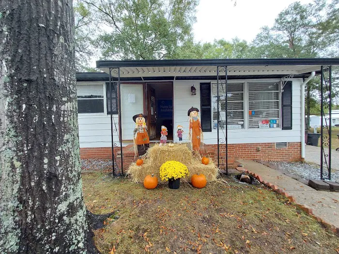 Laurel Manor Mobile Home Community 5