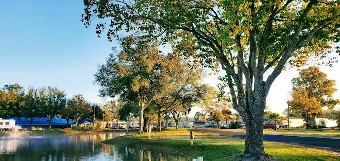 Gainesville RV Park, Boat & RV Storage 8