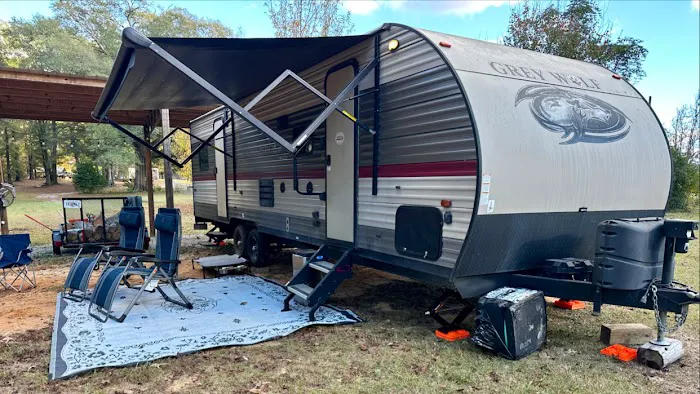 Boondocks RV Park and Storage 4