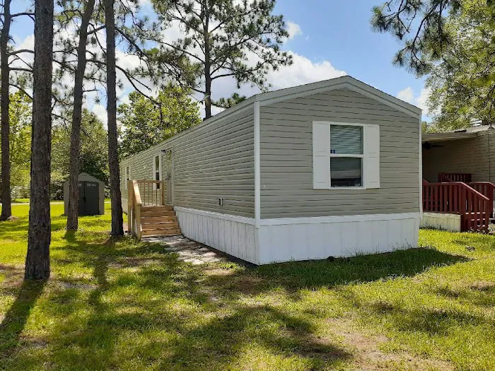 Paradise Village 10