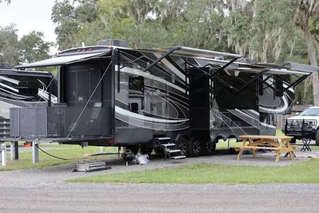 Old Florida RV Resort
