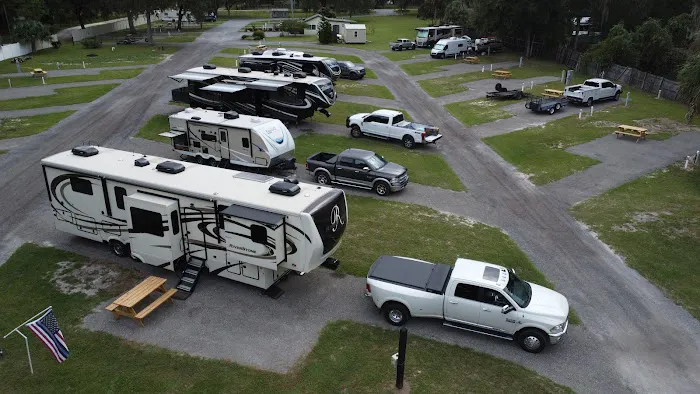 Old Florida RV Resort 5