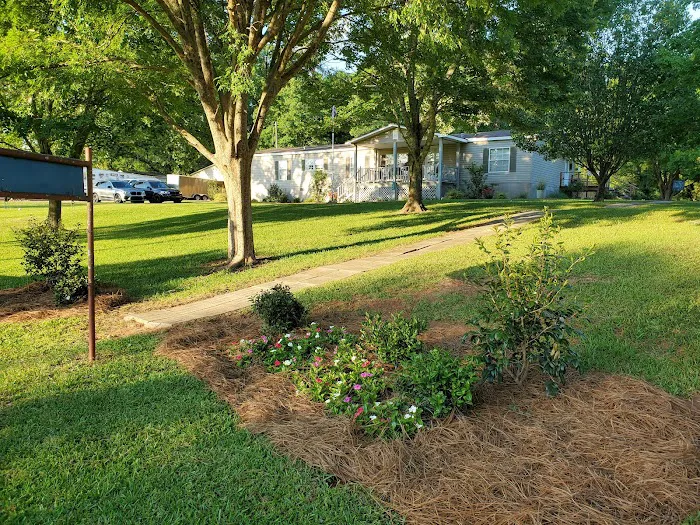 L & D RV Park 9