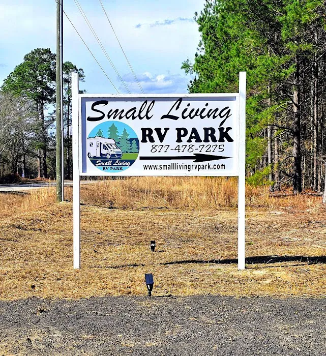 Small Living RV Park 3