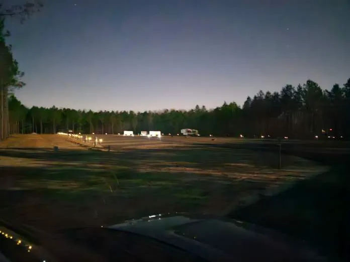 Small Living RV Park 10