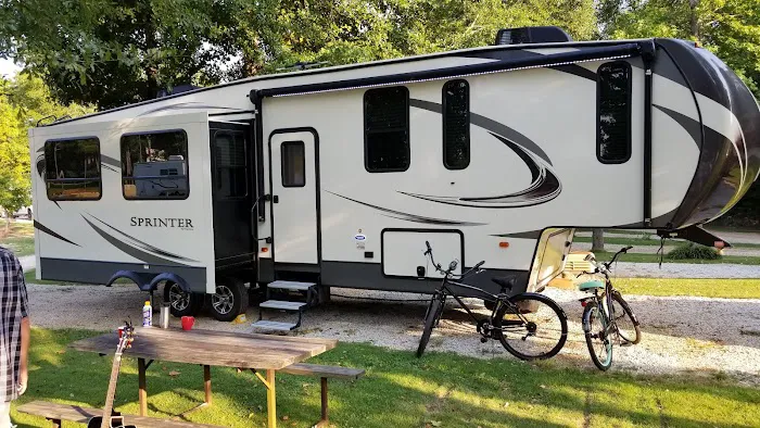 Lakeside RV Park 8