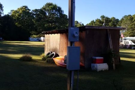 Caldwell's Trailer Court