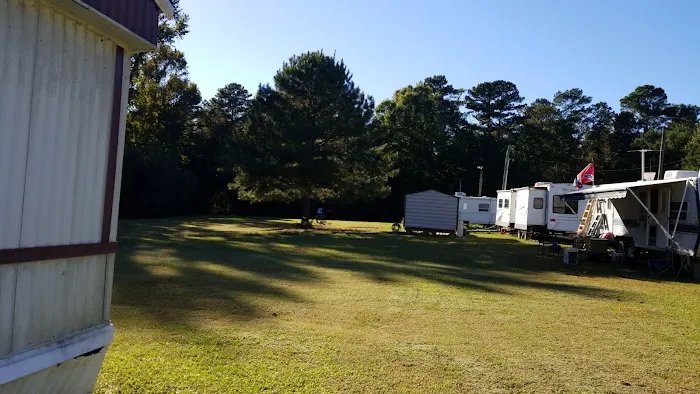 Caldwell's Trailer Court 4