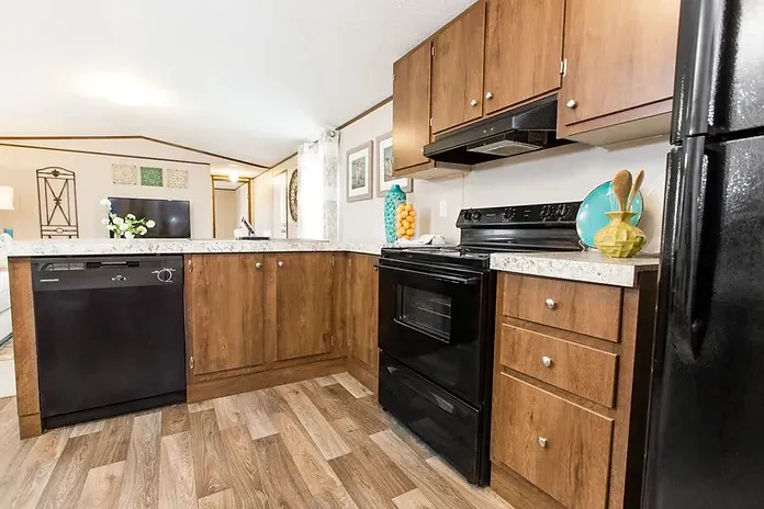Silver Lake Oaks Mobile Home Community 4