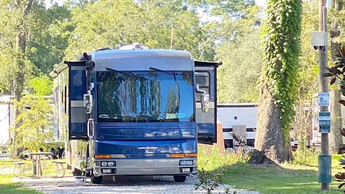 Sunny Oaks RV Park 8
