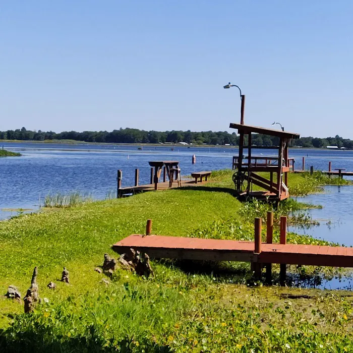 Emerald Cove RV Resort and The Buoy Bar 8