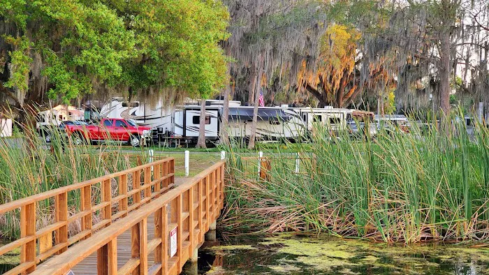 Lake Rousseau RV Resort 1