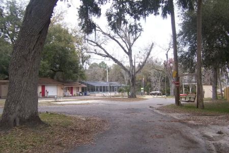 Big Oaks River Resort