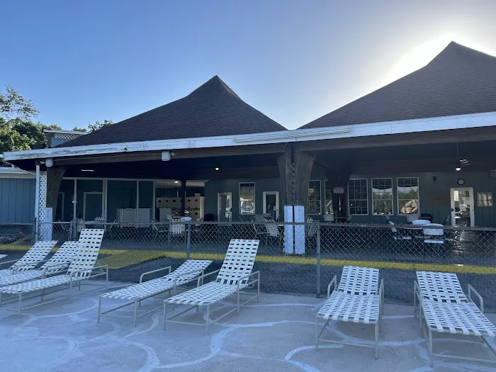 Oak Tree Village Apartments & Campground 2