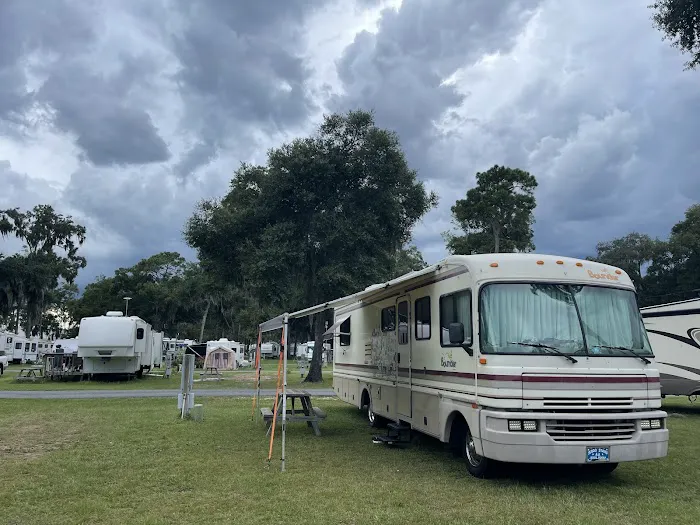 Arrowhead Campsites & Mobile Home Park 2