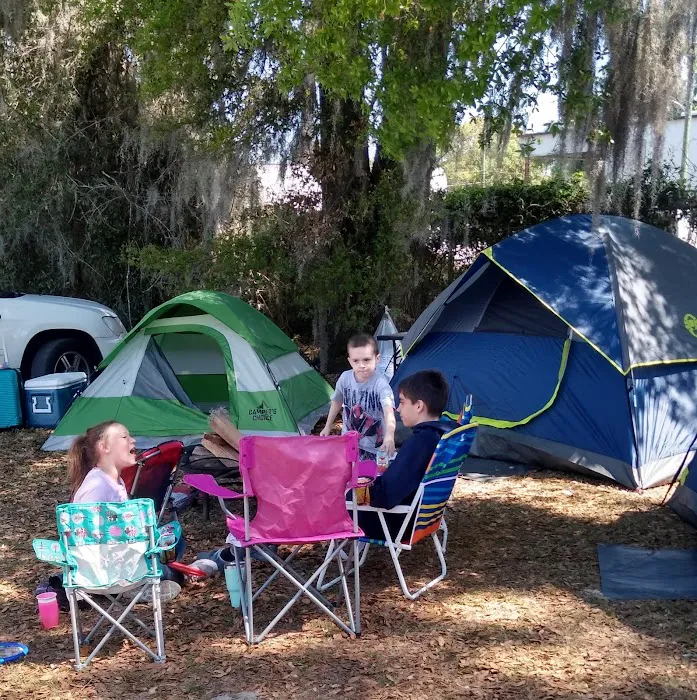 Arrowhead Campsites & Mobile Home Park 6