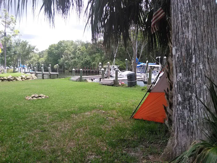 Fisher's Marina & Campground 9
