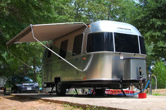 Red Oaks RV Park 8