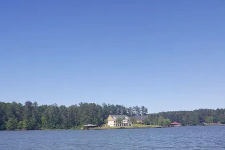 Shalimar Cove Mobile Home Park