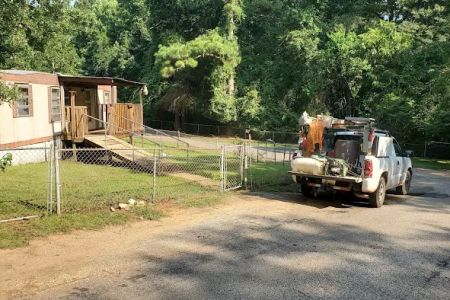 Baker's Trailer & RV Park