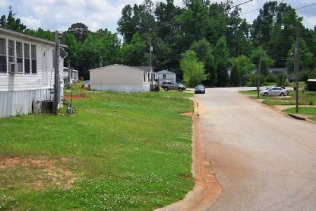 Opelika Mobile Home Park