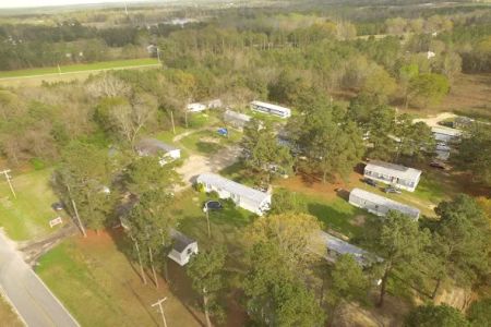 Salem Oaks Mobile Home Park