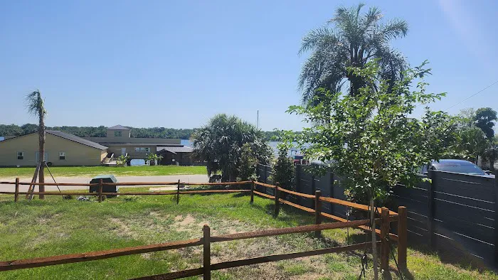 Northflow RV Resort & Marina 10