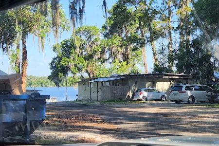 Half Shell Resort & Marina