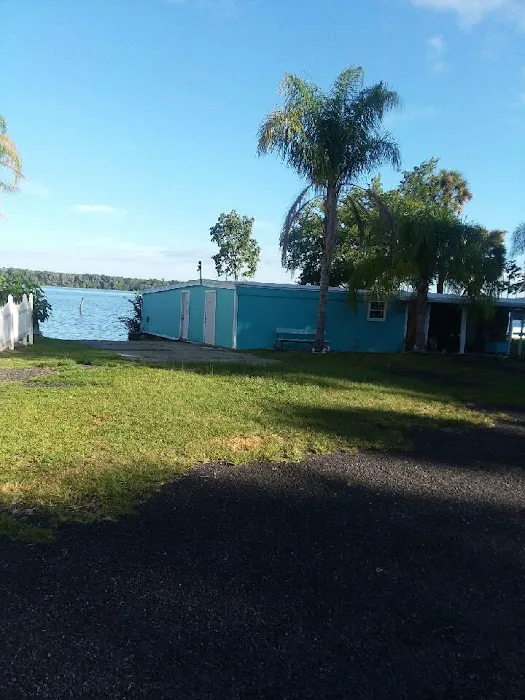 Lynch's Landing RV Park 4